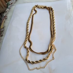 Collier Triple