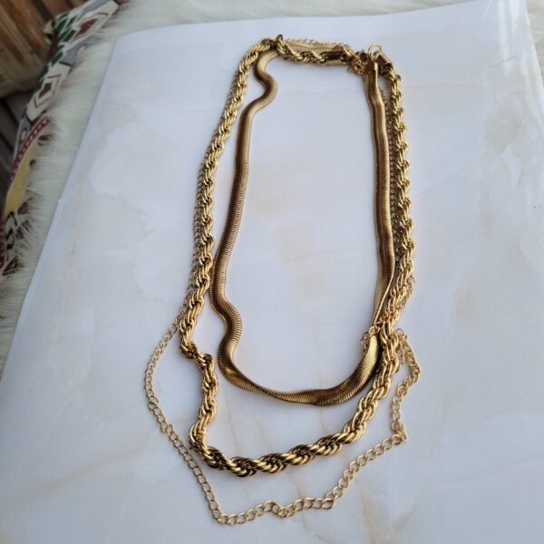 Collier Triple