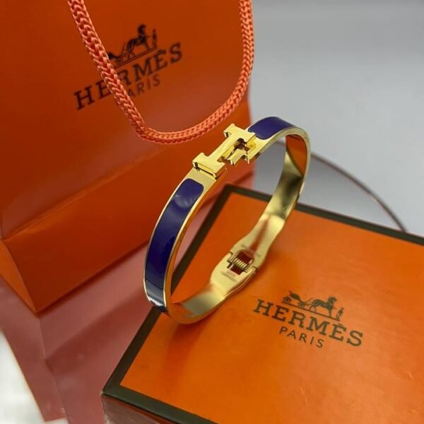 ⁦Hermes Fine⁩ - الصورة ⁦3⁩