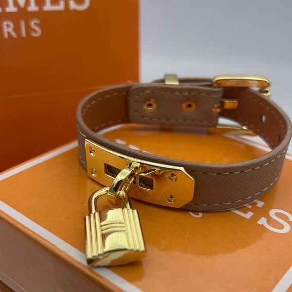 ⁦Hermes Cuire⁩ - الصورة ⁦3⁩