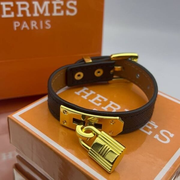 ⁦Hermes Cuire⁩ - الصورة ⁦5⁩